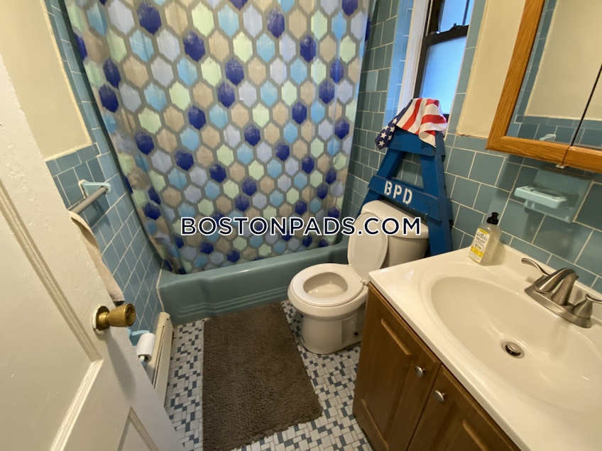 Boston - $3,300+ /month