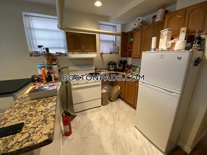 Boston - $2,800+ /month