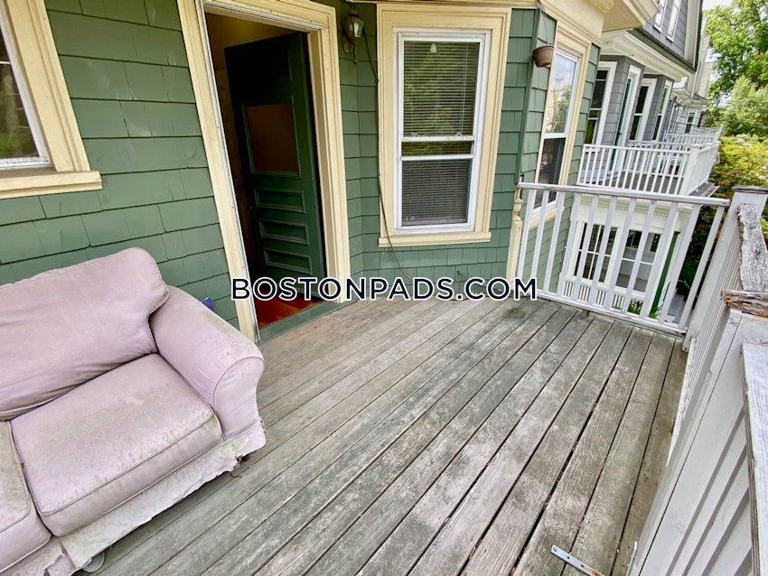 BOSTON - JAMAICA PLAIN - FOREST HILLS - 3 Beds, 1 Bath - Image 3