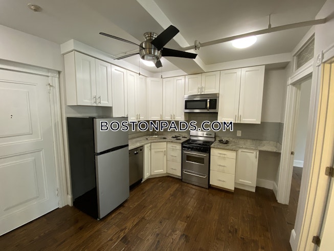 Boston - $4,400+ /mo