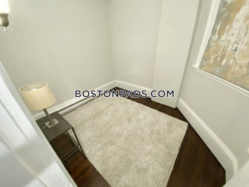 BOSTON - BRIGHTON - CLEVELAND CIRCLE - 3 Beds, 1 Bath - Image 82