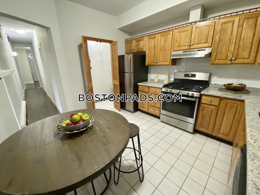 BOSTON - BRIGHTON - CLEVELAND CIRCLE - 3 Beds, 1 Bath - Image 6