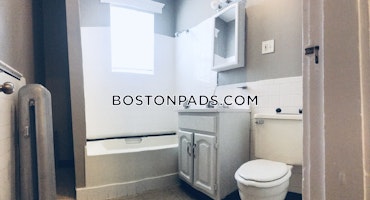 Boston - 5 Beds, 1.5 Baths