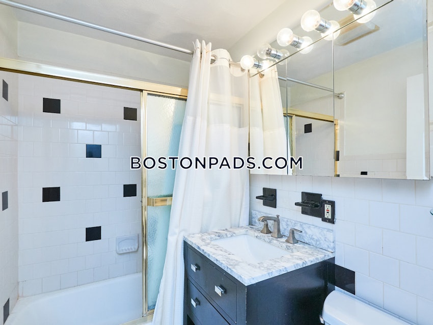 BOSTON - SOUTH END - 3 Beds, 2 Baths - Image 12