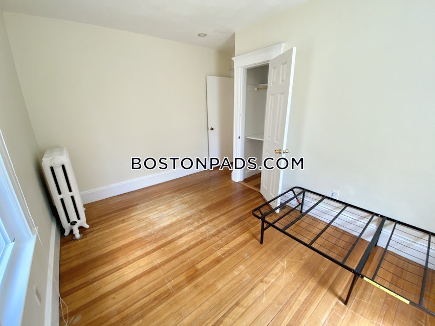 BOSTON - BRIGHTON - BRIGHTON CENTER - 4 Beds, 1.5 Baths - Image 4