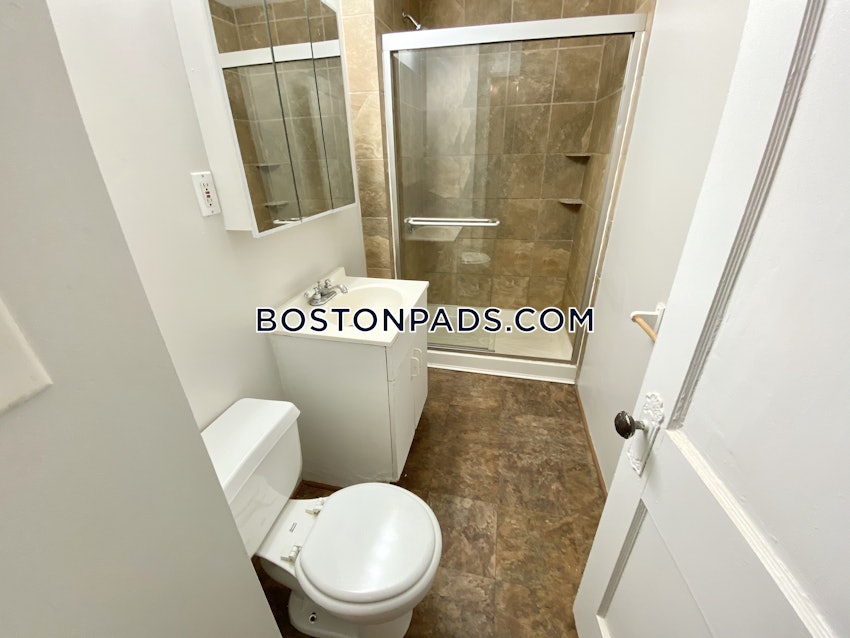 BOSTON - ALLSTON - 4 Beds, 2 Baths - Image 16