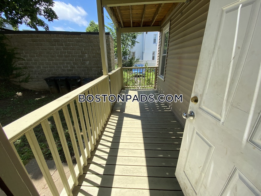 BOSTON - ALLSTON - 4 Beds, 2 Baths - Image 13