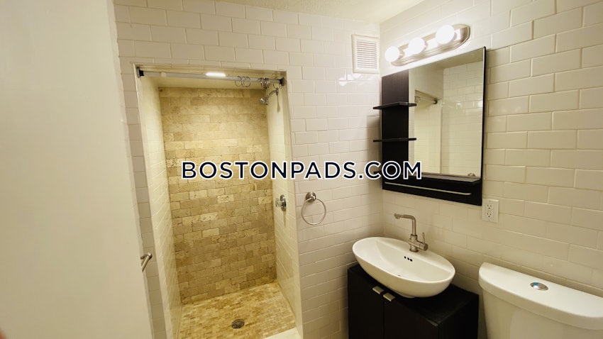 BOSTON - NORTH END - 2 Beds, 1 Bath - Image 49