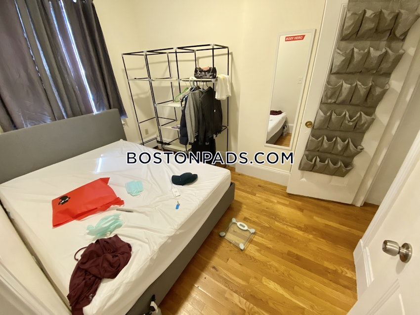 BOSTON - SOUTH END - 4 Beds, 2 Baths - Image 15