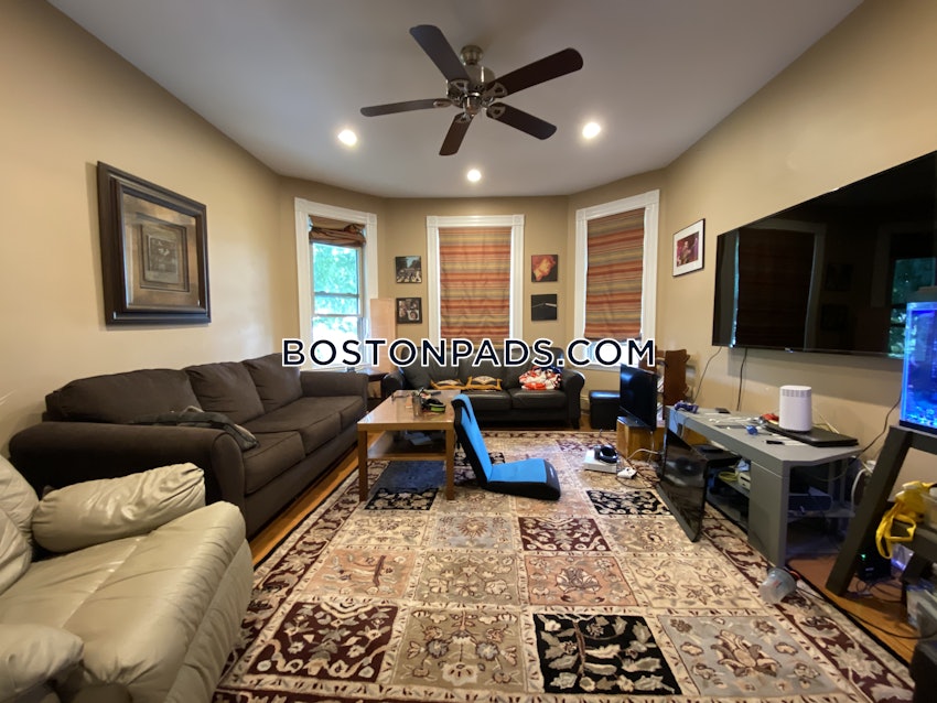 BOSTON - BRIGHTON - BRIGHTON CENTER - 6 Beds, 3 Baths - Image 6