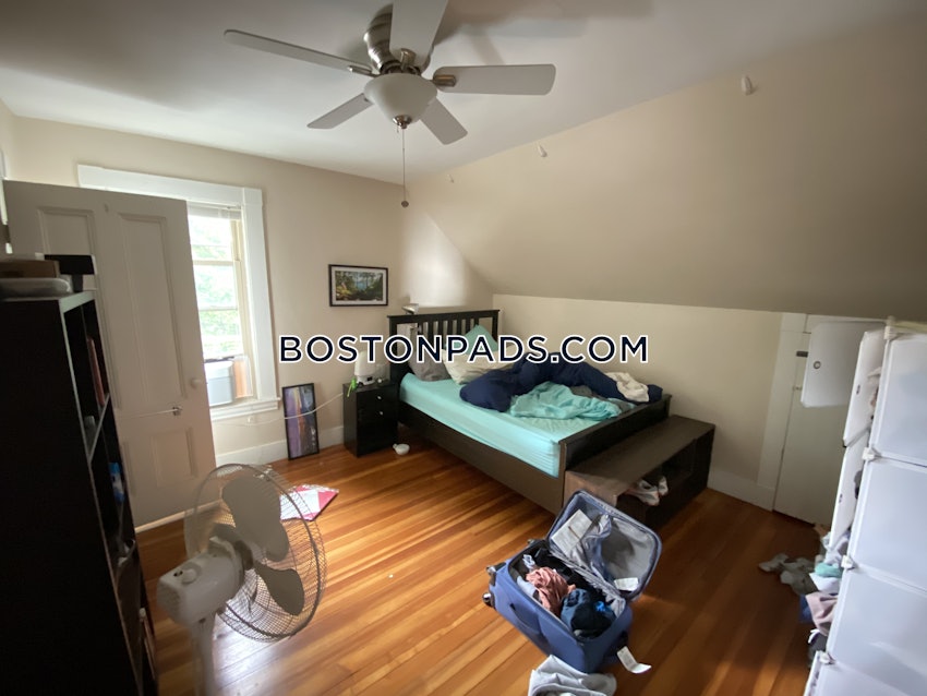 BOSTON - BRIGHTON - BRIGHTON CENTER - 6 Beds, 3 Baths - Image 22