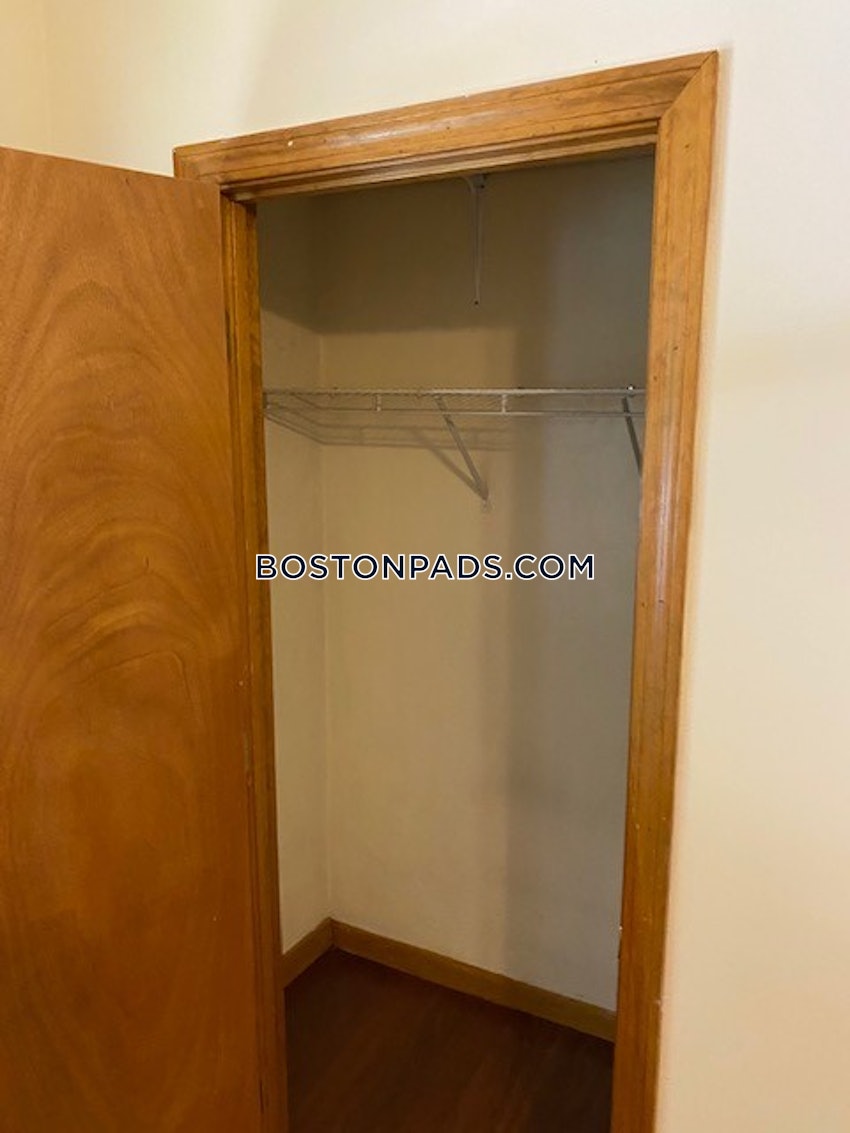 BOSTON - ROSLINDALE - 2 Beds, 1 Bath - Image 9