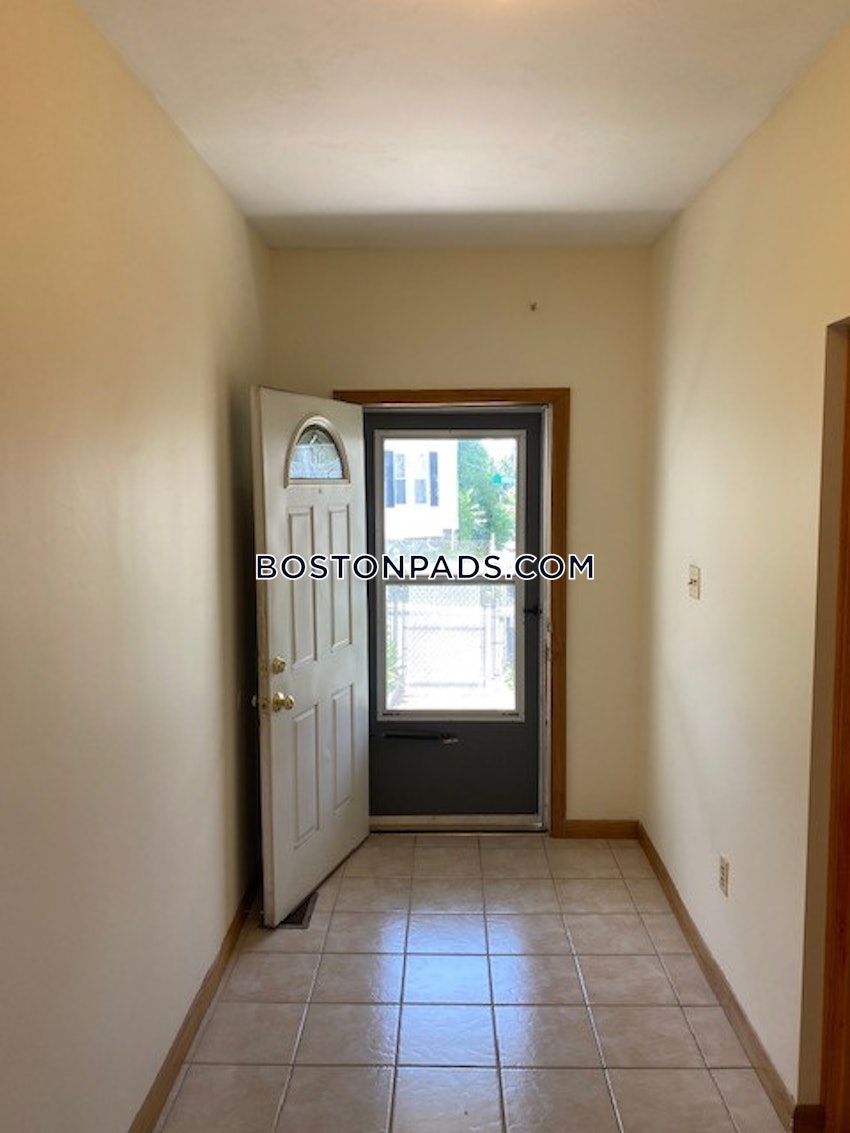 BOSTON - ROSLINDALE - 2 Beds, 1 Bath - Image 5