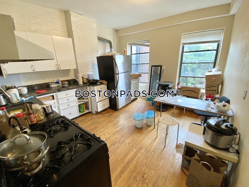 BOSTON - NORTHEASTERN/SYMPHONY - 2 Beds, 1 Bath - Image 8