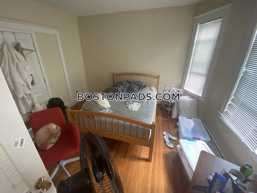 BOSTON - LOWER ALLSTON - 3 Beds, 1 Bath - Image 14