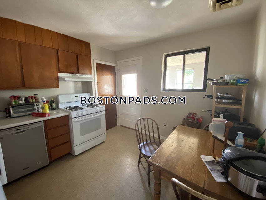 BOSTON - BRIGHTON - BOSTON COLLEGE - 3 Beds, 2 Baths - Image 20