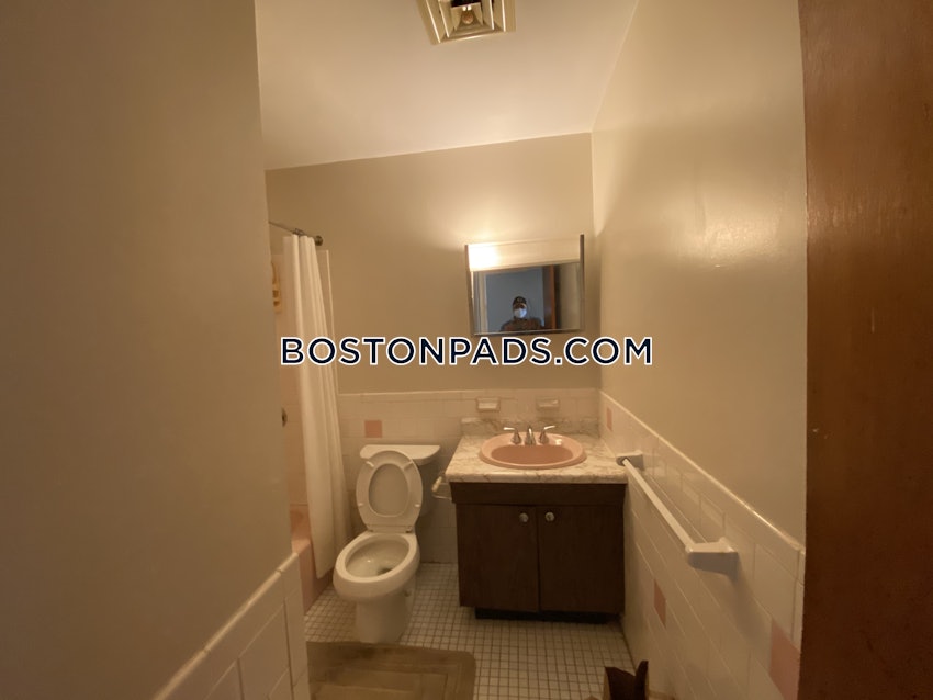 BOSTON - BRIGHTON - BOSTON COLLEGE - 3 Beds, 2 Baths - Image 21