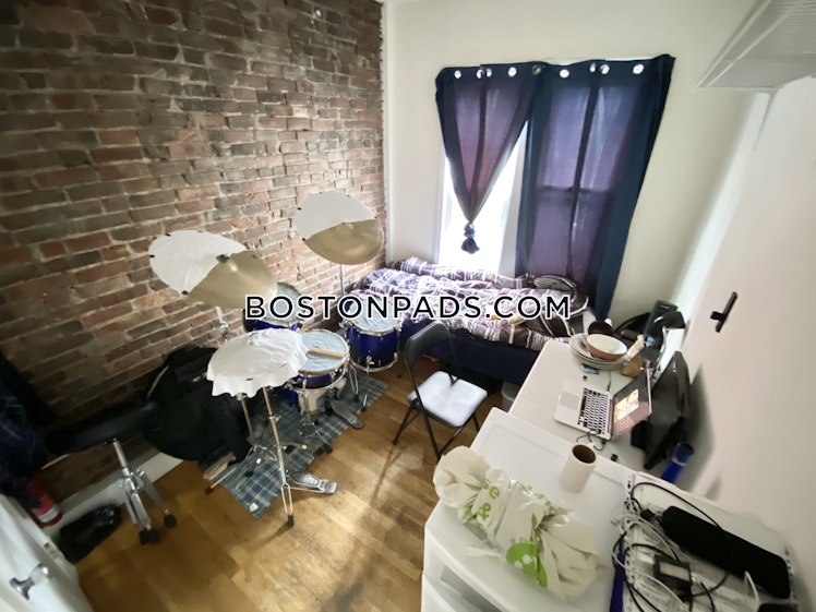 Parker St., Roxbury Crossing