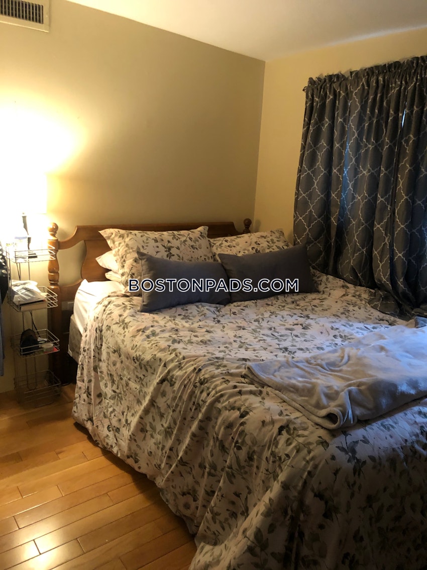 BOSTON - SOUTH BOSTON - ANDREW SQUARE - 2 Beds, 1 Bath - Image 4