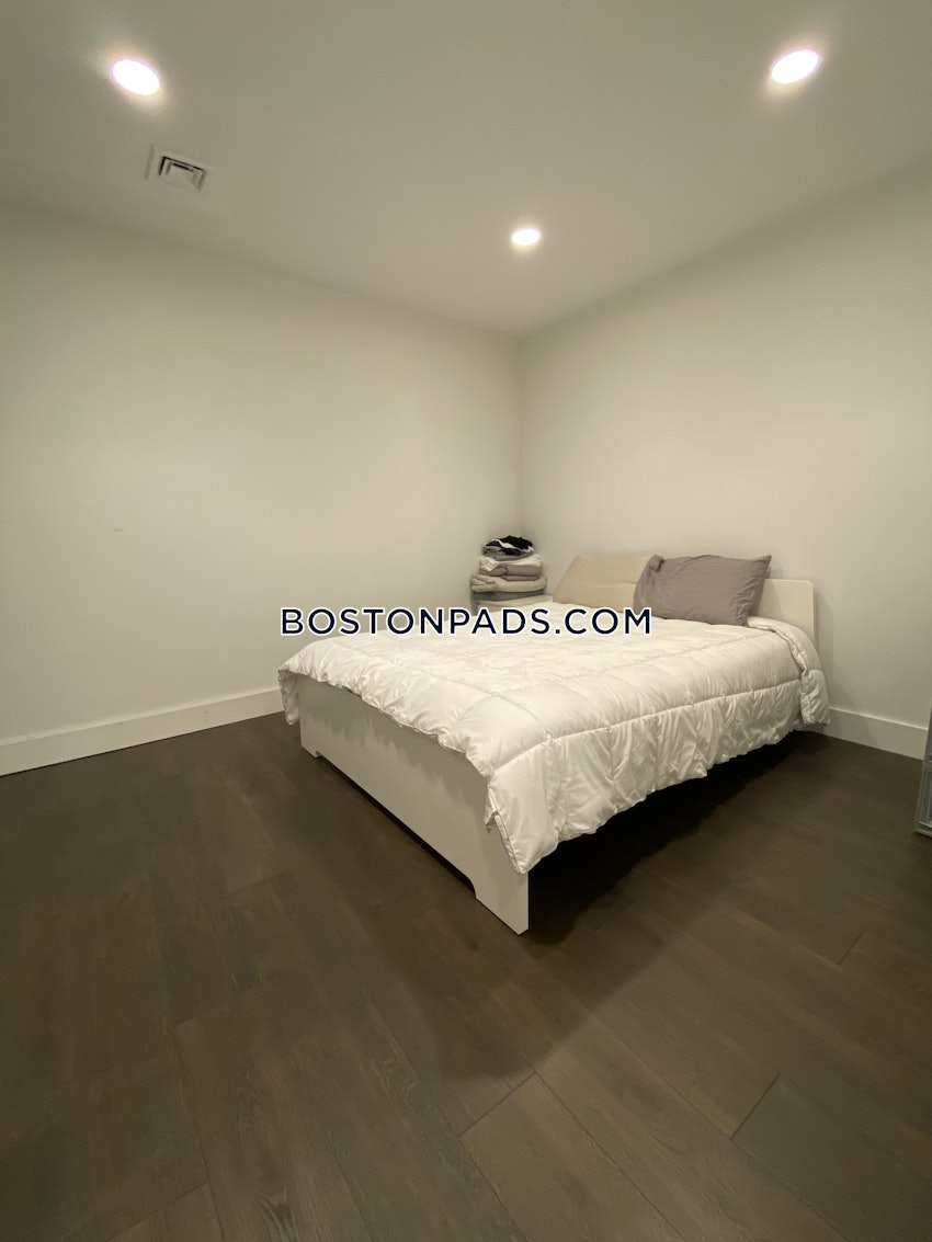 BOSTON - LOWER ALLSTON - 4 Beds, 3 Baths - Image 58