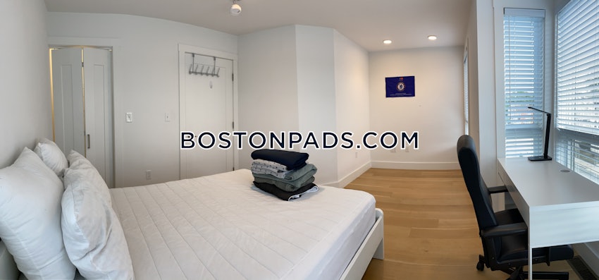 BOSTON - LOWER ALLSTON - 4 Beds, 3 Baths - Image 49