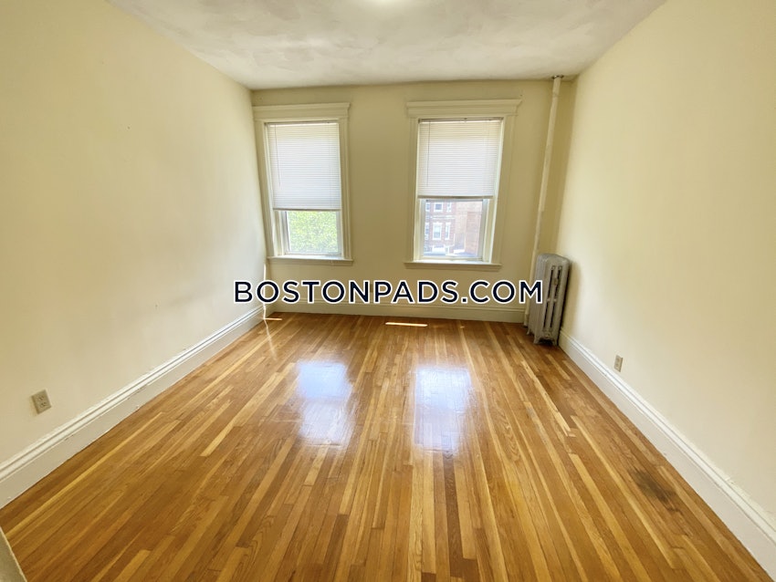 BOSTON - FENWAY/KENMORE - 2 Beds, 1 Bath - Image 16