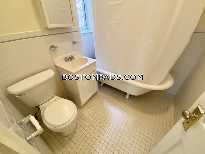 BOSTON - FENWAY/KENMORE - 2 Beds, 1 Bath - Image 19