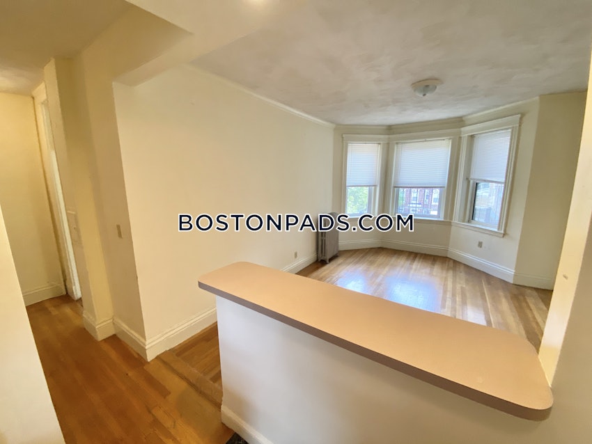 BOSTON - FENWAY/KENMORE - 2 Beds, 1 Bath - Image 13