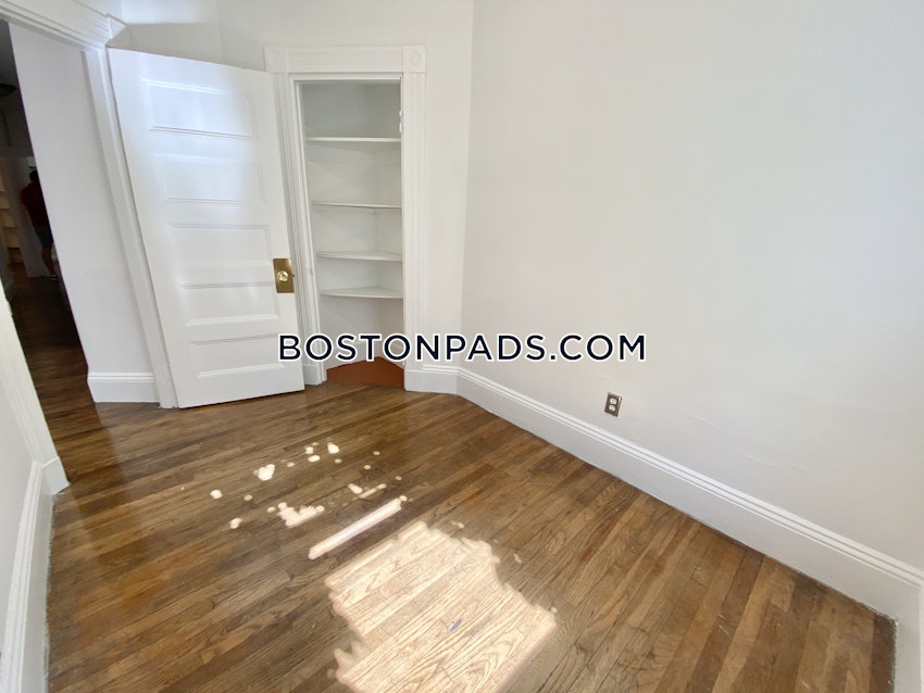 BOSTON - BEACON HILL - 2 Beds, 1 Bath - Image 17