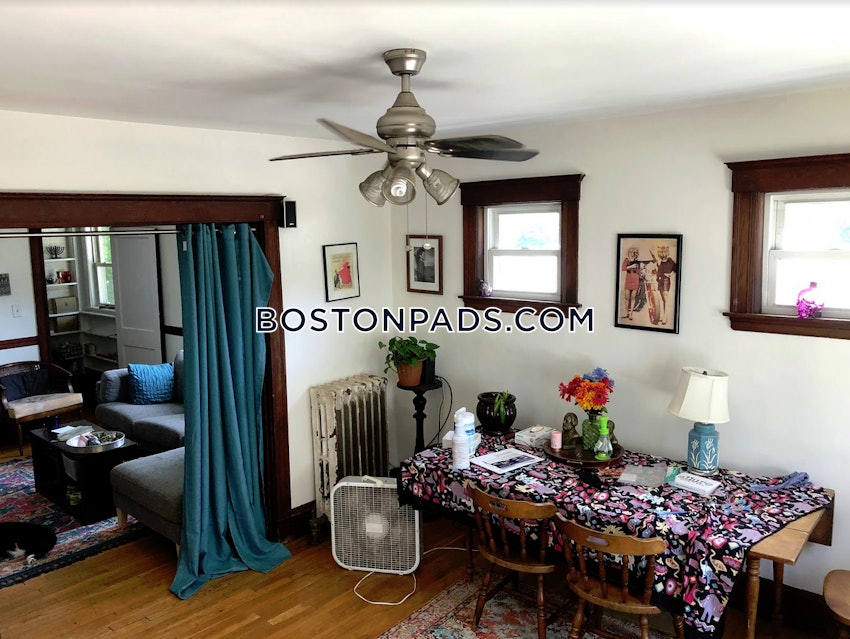 BOSTON - BRIGHTON - OAK SQUARE - 3 Beds, 1 Bath - Image 2