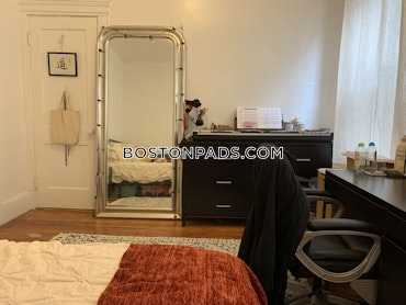 Boston - 2 Beds, 1 Baths