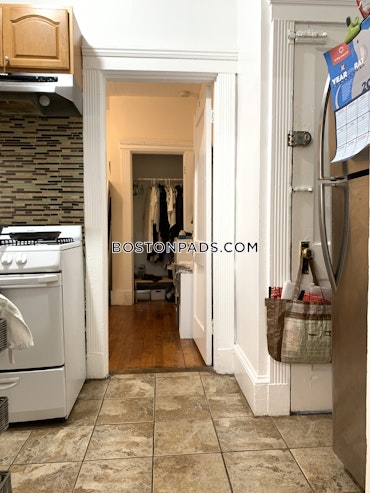 Boston - 2 Beds, 1 Baths