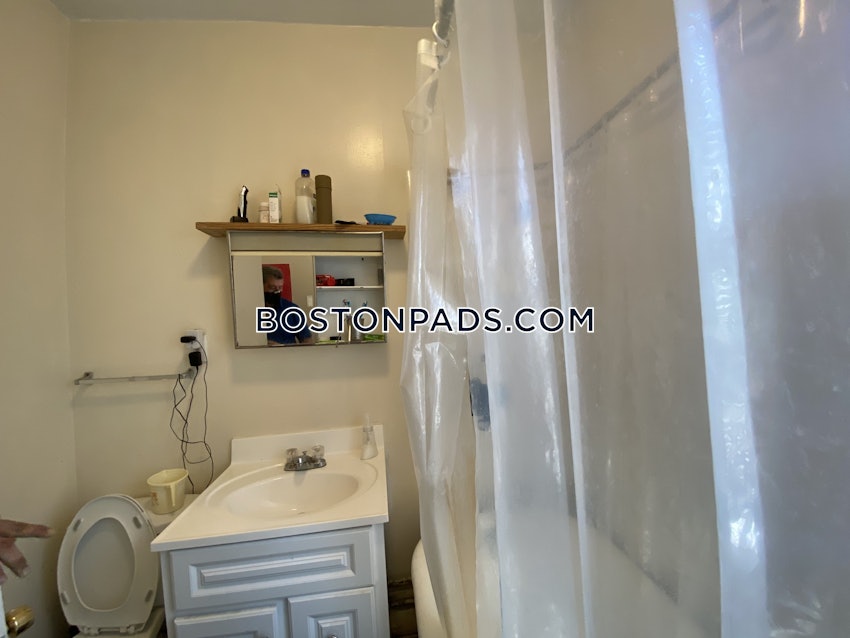 BOSTON - MISSION HILL - 2 Beds, 1 Bath - Image 7