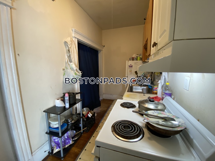 BOSTON - MISSION HILL - 2 Beds, 1 Bath - Image 5