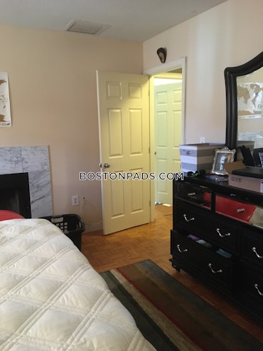 Boston - 2 Beds, 2.5 Baths