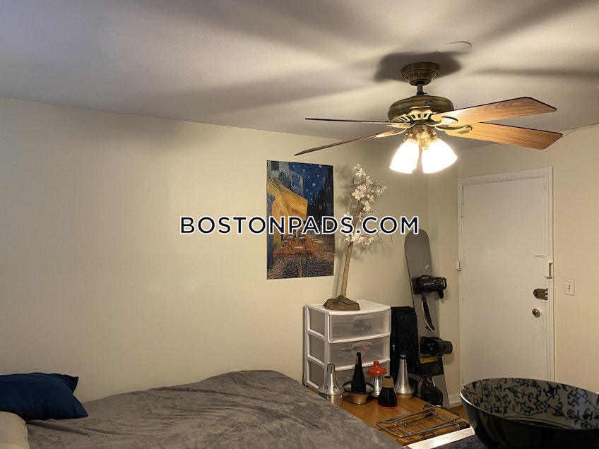 Boston - $3,300+ /month
