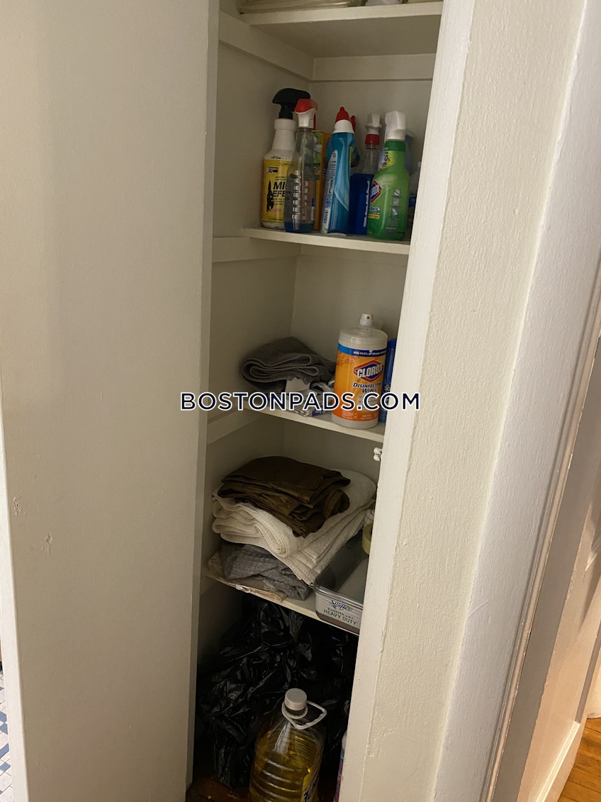 Boston - $3,300+ /month