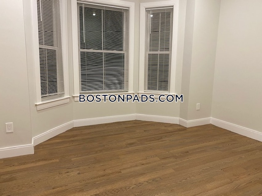 BOSTON - JAMAICA PLAIN - HYDE SQUARE - 3 Beds, 2 Baths - Image 29