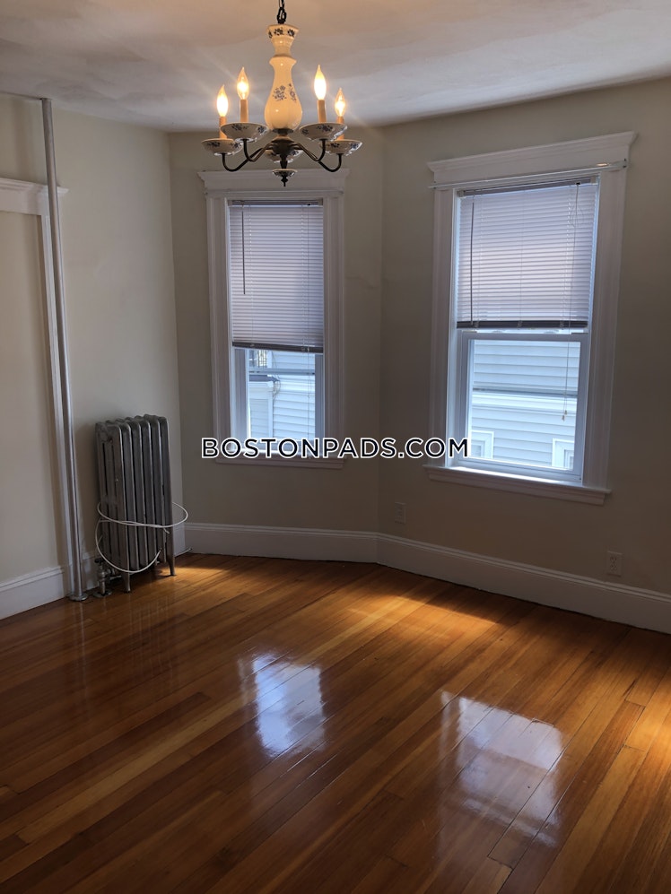 Conwell Ave., Somerville