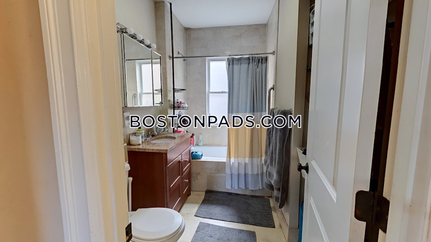 BOSTON - WEST ROXBURY - 3 Beds, 1 Bath - Image 12