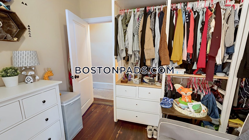BOSTON - WEST ROXBURY - 3 Beds, 1 Bath - Image 13