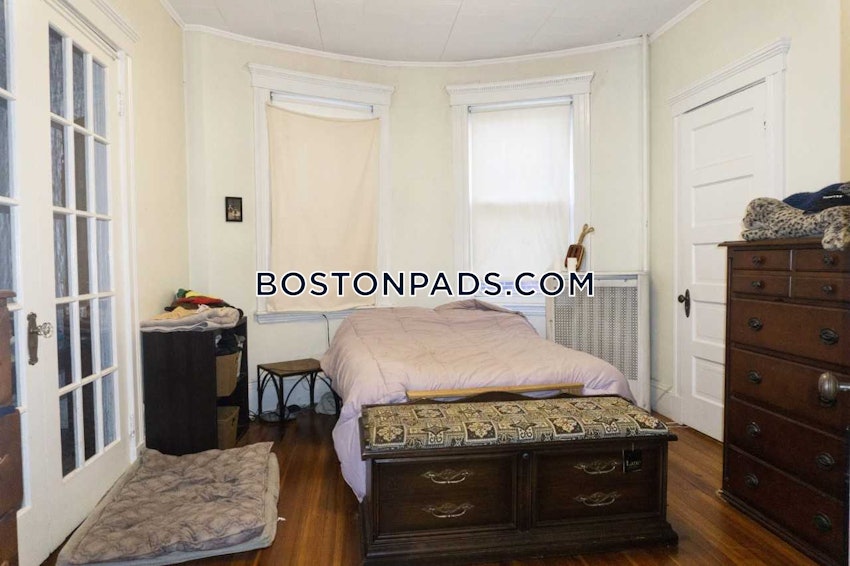 BOSTON - BRIGHTON - CLEVELAND CIRCLE - 3 Beds, 1 Bath - Image 9