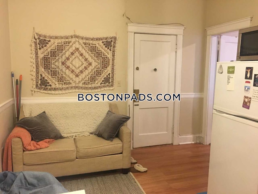 BOSTON - ALLSTON - 2 Beds, 1 Bath - Image 2