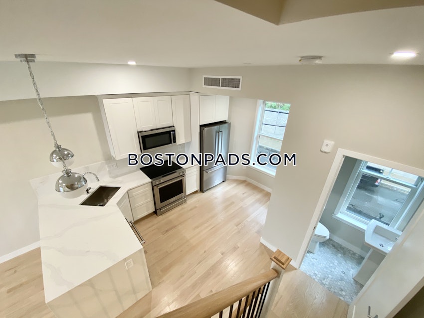 BOSTON - MISSION HILL - 2 Beds, 1.5 Baths - Image 15