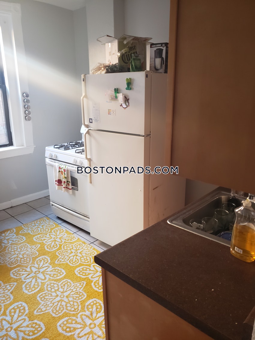 BOSTON - JAMAICA PLAIN - JACKSON SQUARE - 3 Beds, 1 Bath - Image 8