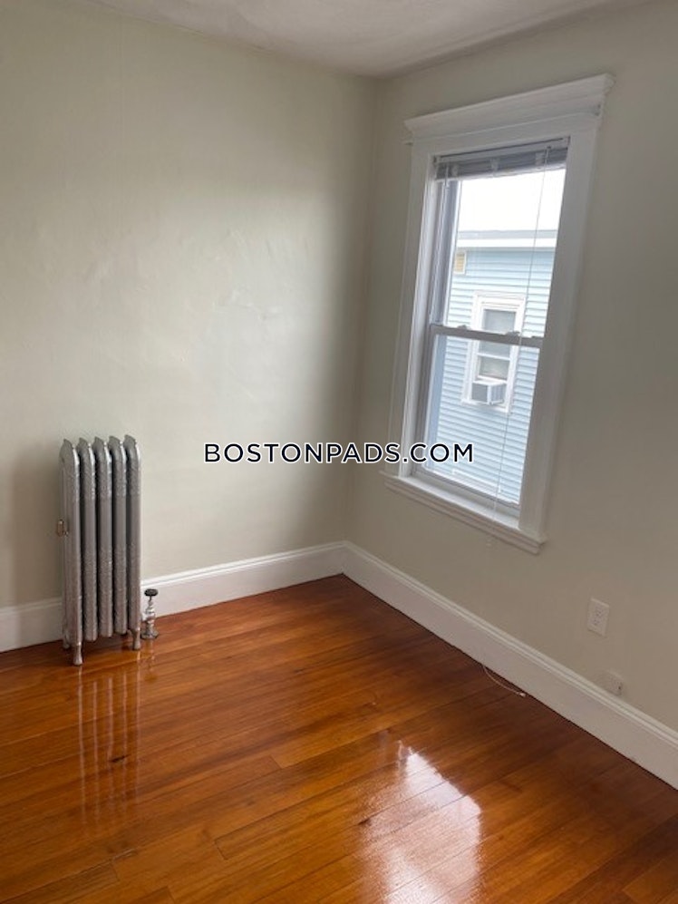 Conwell Ave., Somerville