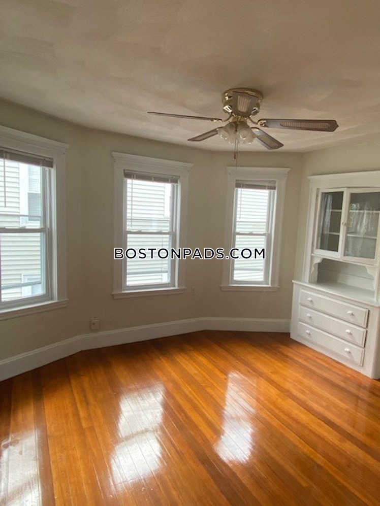 Conwell Ave., Somerville