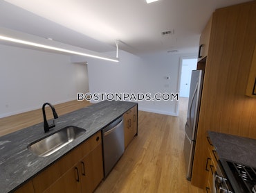 Boston - 2 Beds, 2 Baths