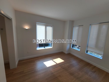 Boston - 2 Beds, 2 Baths