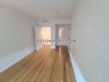 Boston - 2 Beds, 2 Baths